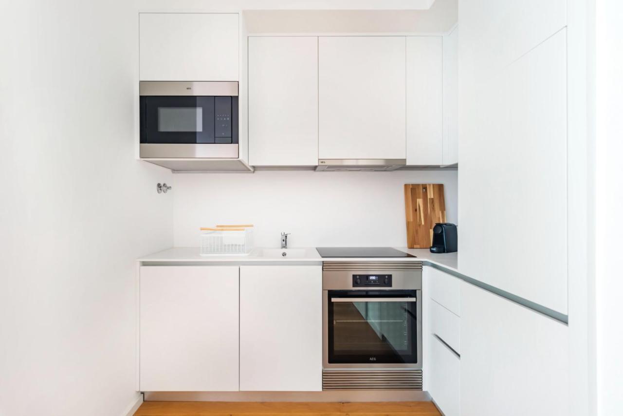 20 Modern Flat Apartment Lissabon